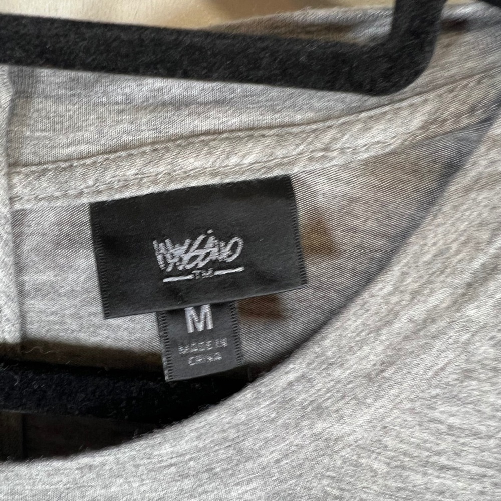 Mossimo Womens Gray Mixed Media Short Sleeve Back Zip Blouse Top Size Medium NWT - Picture 6 of 11